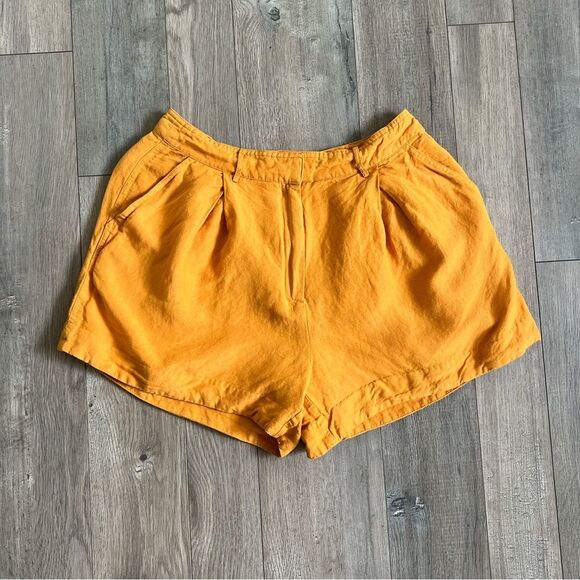 ASTR The Label Mustard Yellow Linen Shorts Size Medium - Picture 1 of 7